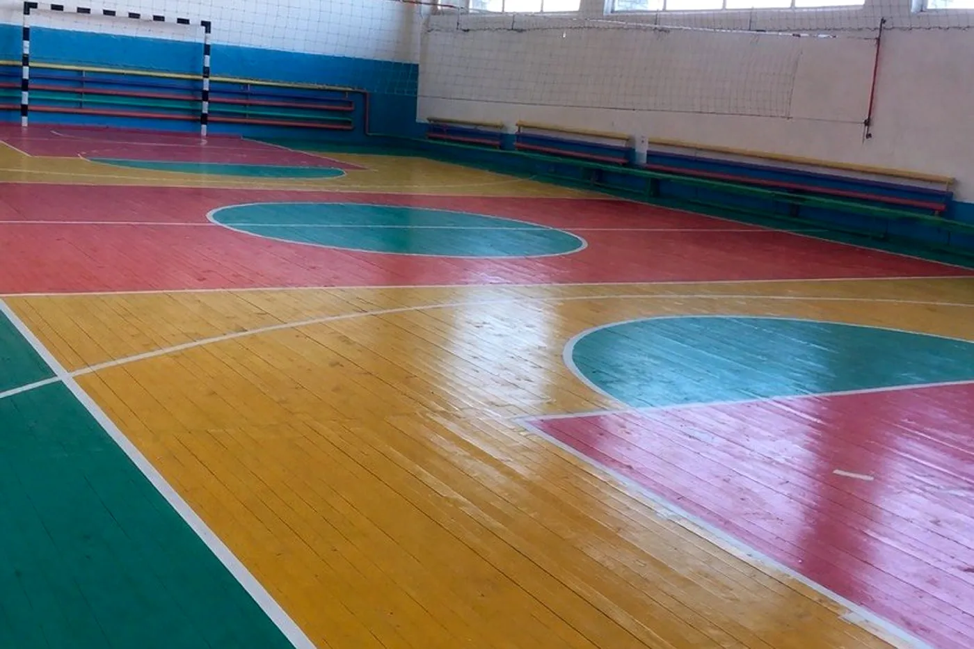 Заклад загальної середньої освіти — капітальний ремонт спортивної зали, коридорів і рекреацій